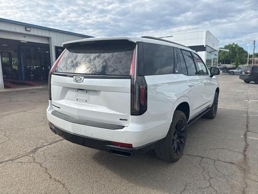 Crystal White Tricoat 2024 Cadillac Escalade Sport