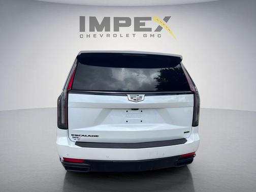 Crystal White Tricoat 2024 Cadillac Escalade Sport