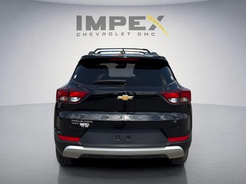 Mosaic Black Metallic 2023 Chevrolet Trailblazer LT