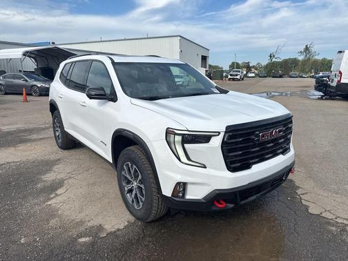 2025 GMC Acadia AWD AT4