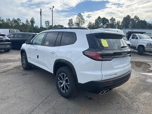 2025 GMC Acadia AWD AT4