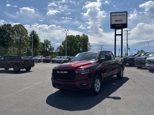 Delmonico Red Pearlcoat 2025 RAM 1500 Big Horn/Lone Star