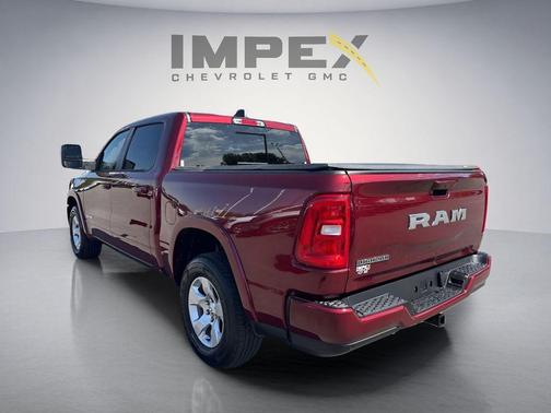 Delmonico Red Pearlcoat 2025 RAM 1500 Big Horn/Lone Star