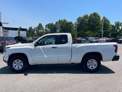 2024 Nissan Frontier S