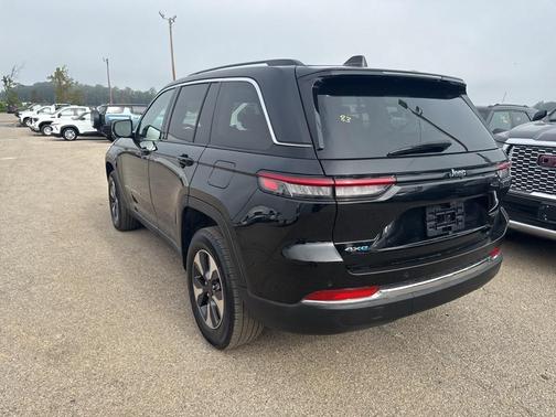 2023 Jeep Grand Cherokee 4xe Base