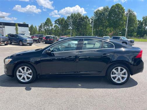 2016 Volvo S60 T5 Drive-E Premier