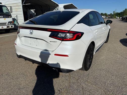 Platinum White Pearl 2025 Honda Civic Sport