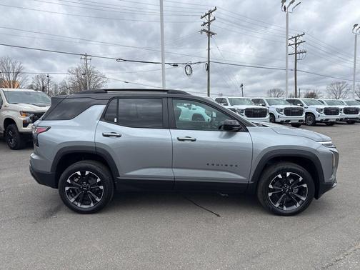 2026 Chevrolet Equinox FWD RS