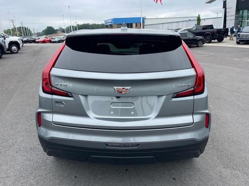 2024 Cadillac XT4 Luxury