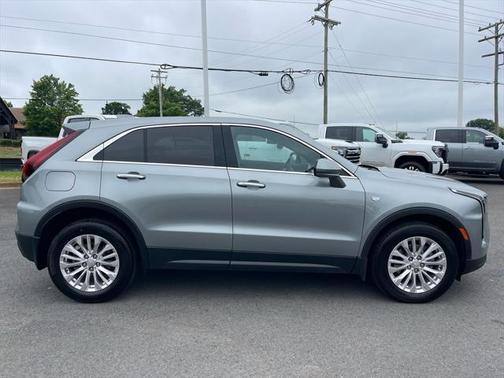 2024 Cadillac XT4 Luxury