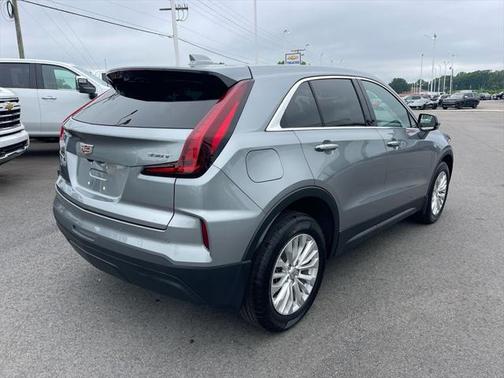 2024 Cadillac XT4 Luxury