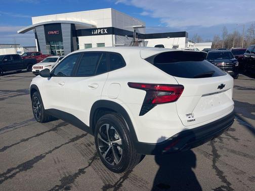 2026 Chevrolet Trax FWD 1RS