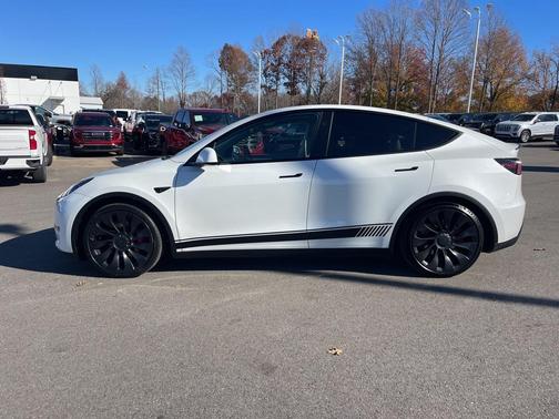 2023 Tesla Model Y Performance Dual Motor All-Wheel Drive