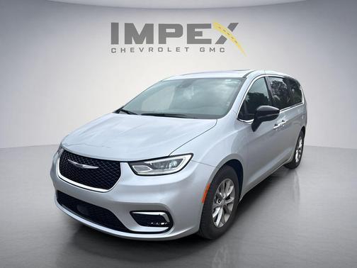 Silver Mist Clearcoat 2026 Chrysler Pacifica Limited