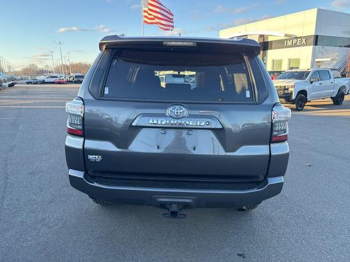 2017 Toyota 4Runner SR5