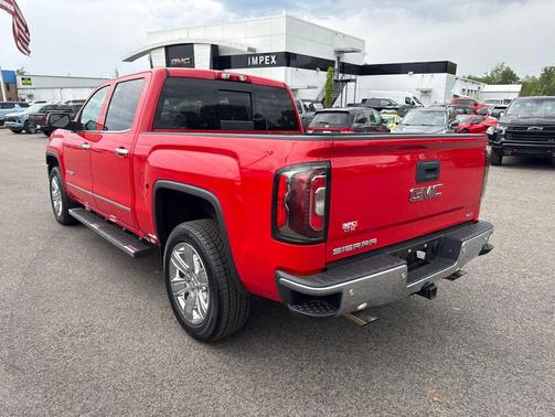 Red 2018 GMC Sierra 1500 SLT