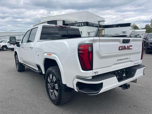 2024 GMC Sierra 2500 Denali