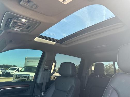 2024 GMC Sierra 2500 Denali