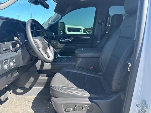 2024 GMC Sierra 2500 Denali