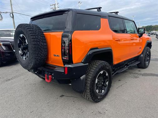 2024 GMC HUMMER EV SUV 2X