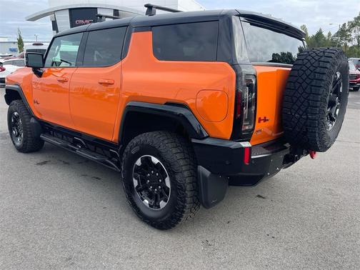 2024 GMC HUMMER EV SUV 2X