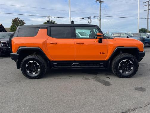 2024 GMC HUMMER EV SUV 2X