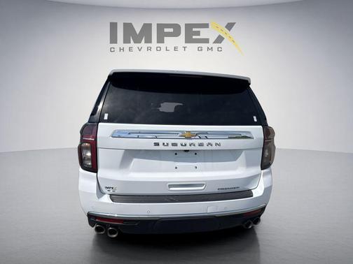White 2023 Chevrolet Suburban Premier
