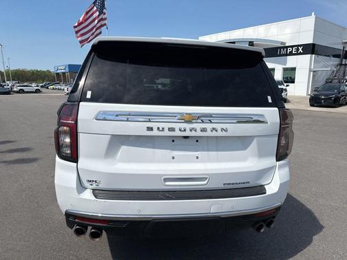 White 2023 Chevrolet Suburban Premier
