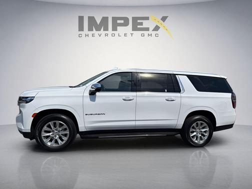 White 2023 Chevrolet Suburban Premier