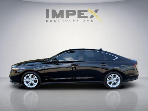 Crystal Black Pearl 2025 Honda Accord LX 1.5T