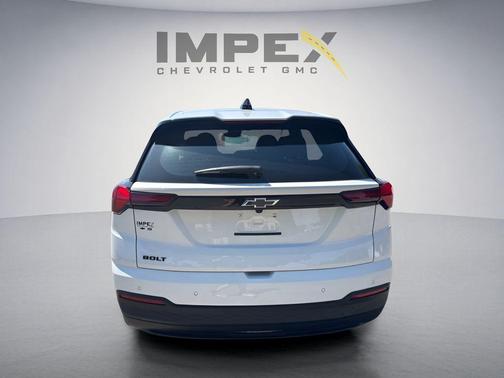Summit White 2027 Chevrolet Bolt LT FWD