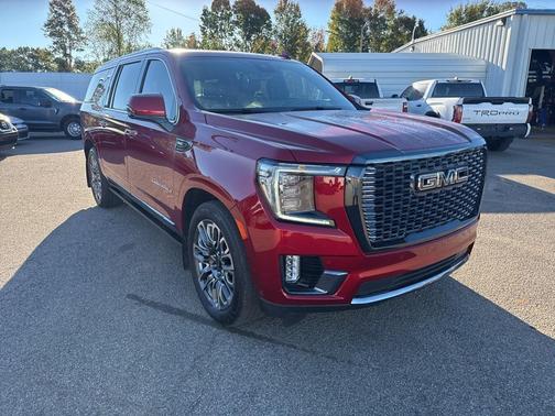 2023 GMC Yukon XL Denali Ultimate