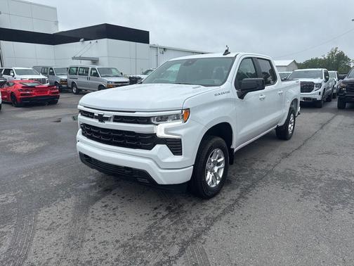Summit White 2026 Chevrolet Silverado 1500 RST