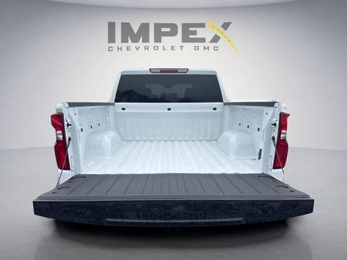 Summit White 2026 Chevrolet Silverado 1500 RST