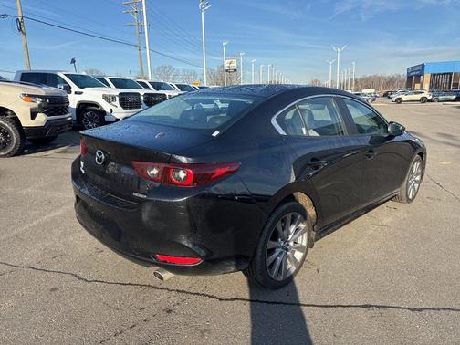 2025 Mazda Mazda3 FWD w/Preferred Package