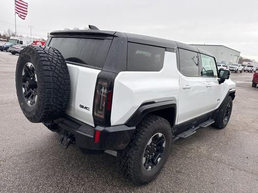 2024 GMC HUMMER EV SUV 2X