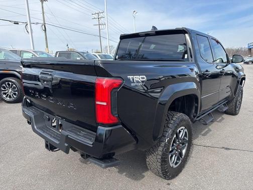 2025 Toyota Tacoma TRD Sport