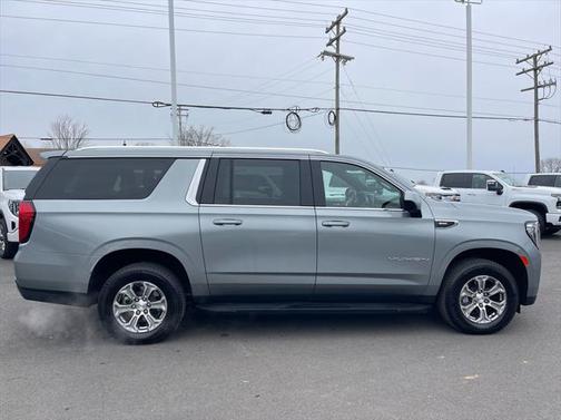 2024 GMC Yukon XL SLE