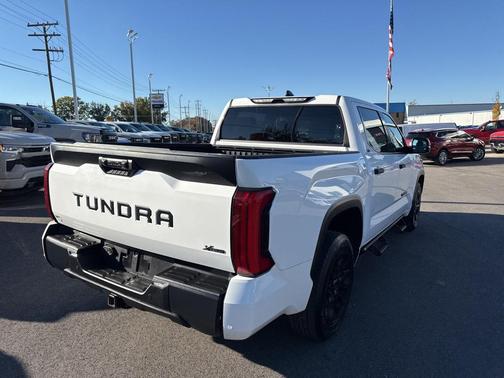 2022 Toyota Tundra SR5