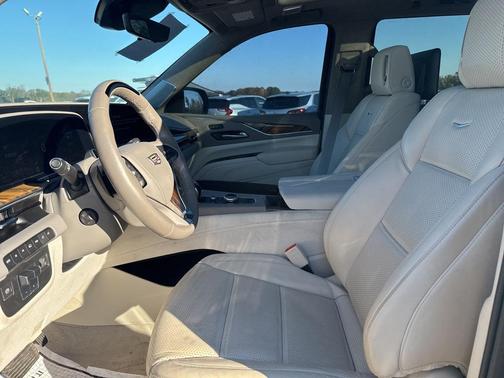 2023 Cadillac Escalade Premium Luxury Platinum