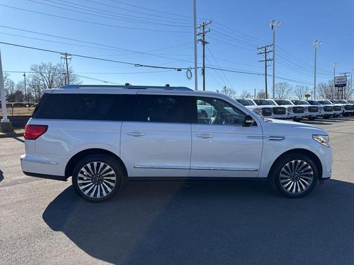 2019 Lincoln Navigator L Reserve