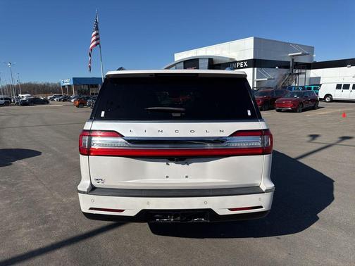2019 Lincoln Navigator L Reserve
