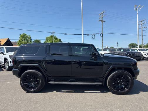 Void Black 2025 GMC HUMMER EV SUV 3X