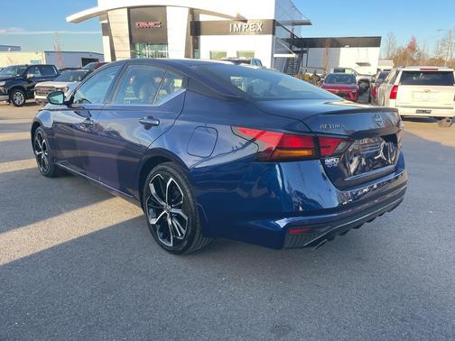 2024 Nissan Altima SR FWD