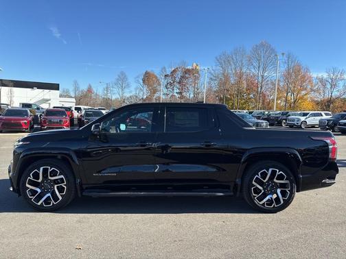 2024 Chevrolet Silverado EV First-Edition RST 4WD