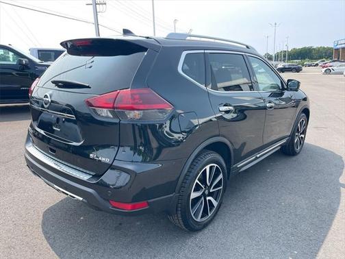 2020 Nissan Rogue SL