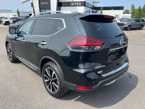 2020 Nissan Rogue SL