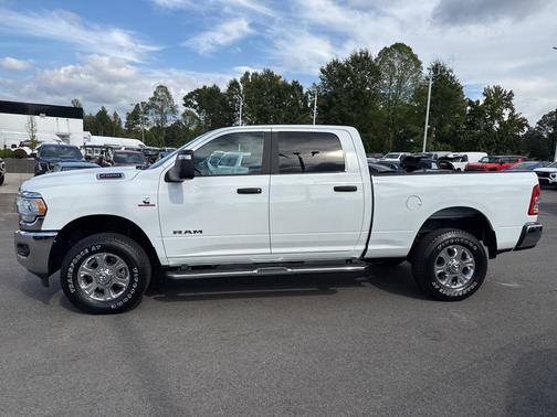 2023 RAM 2500 Big Horn Crew Cab 4x4 6'4' Box