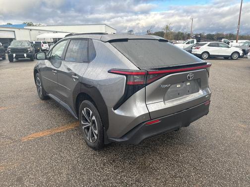 2023 Toyota bZ4X XLE