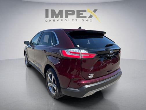 Burgundy Velvet Metallic Tinted Clearcoat 2024 Ford Edge SEL